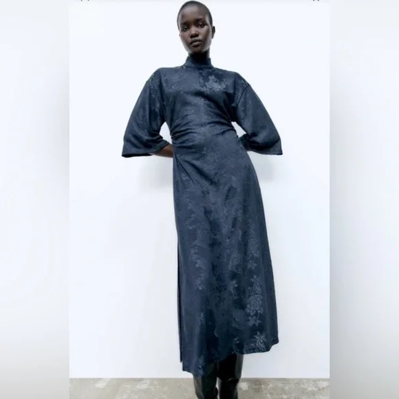 ZARA Elegant Flattering Navy Blue Jacquard Kimono Women's Dress Bell Sleeve $129 - Picture 2 of 7